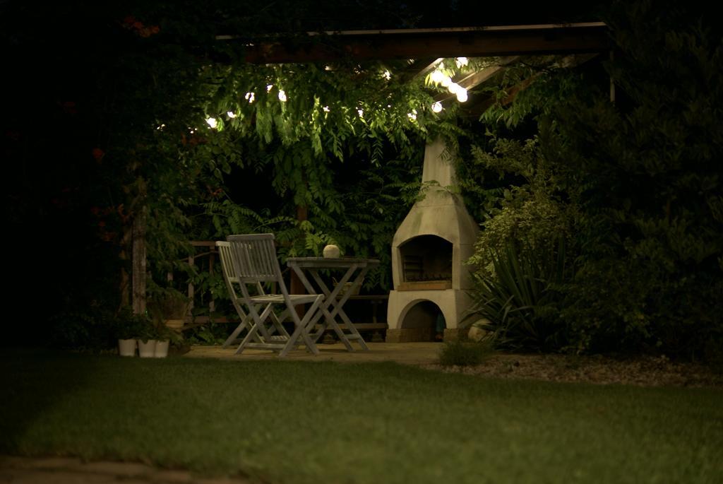 Villa Letna บรานดิส นาด ลาเบ็ม สตารา โบเลสลาฟ ภายนอก รูปภาพ